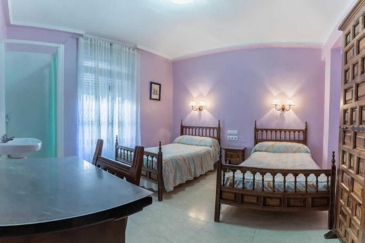 Pension Virginia By Vivere Stays Salamanka Exteriér fotografie